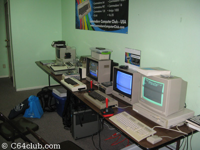 128DCR, C64, VIC-20, SX-64, MSD SD-2, Apple - Commodore Computer Club